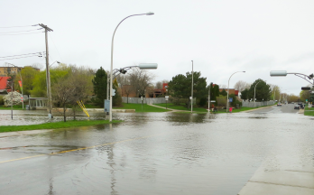 Flooded street in Montréal Flooded street in Montréal